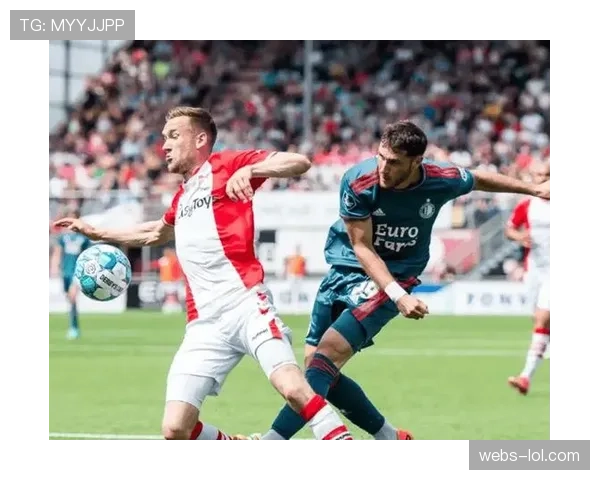 布雷斯特vs欧塞尔，阿若克脚后跟磕射创法甲赛季精彩瞬间